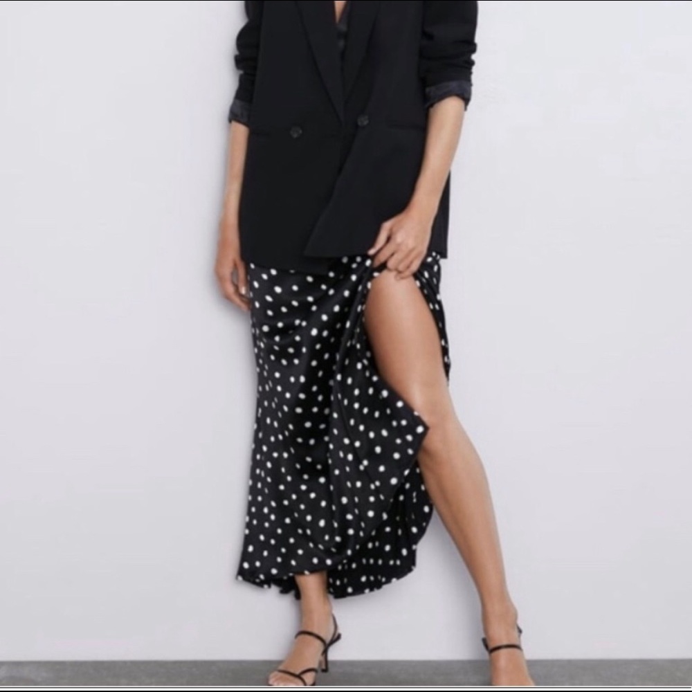 zara stain polka dot skirt size L